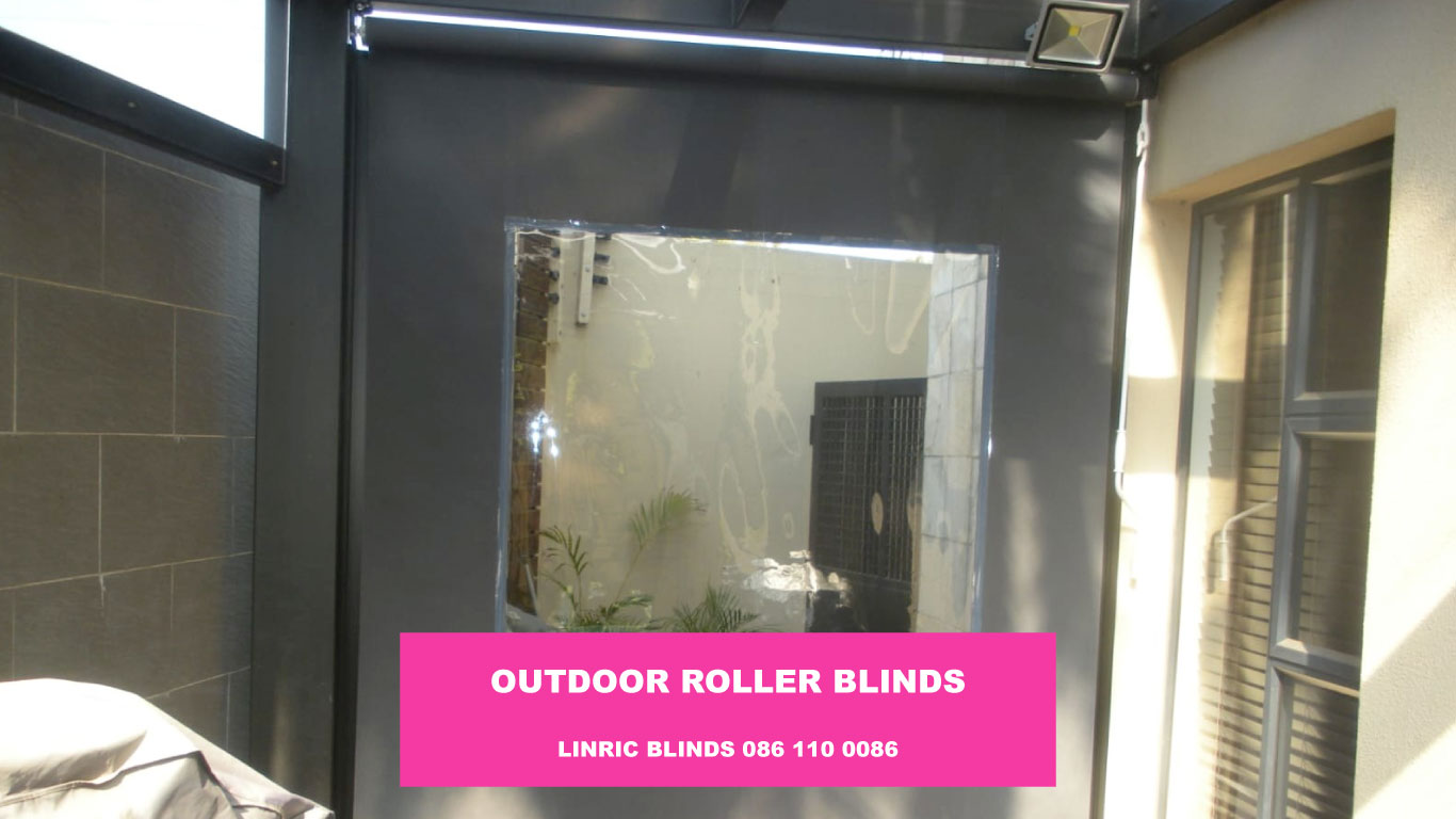 Explore the vast palette of our exterior roll up blinds selection in designer colours and patterns. Our outdoor blinds are fashioned to complement and enhance